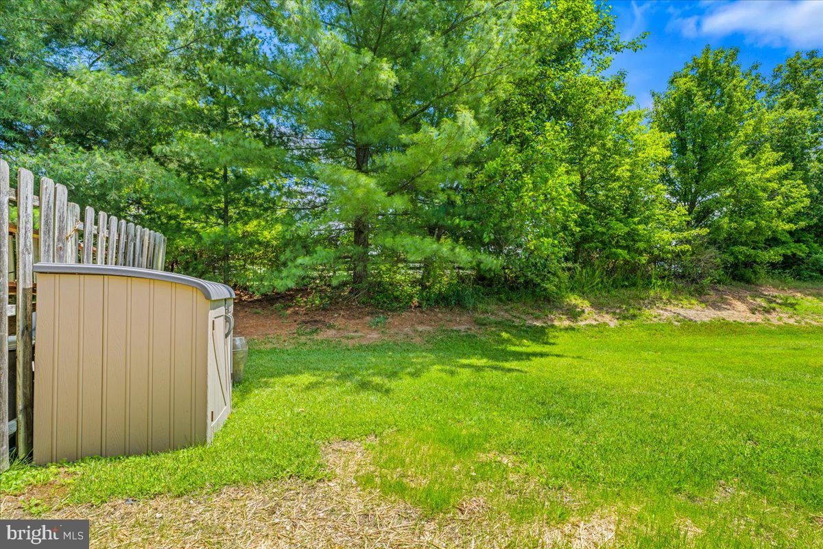 9245 Ridgefield Cir Property Photo 36