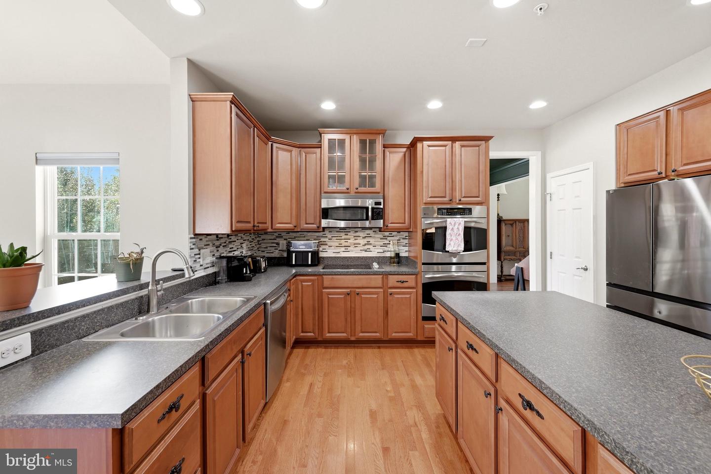 1302 Moore Spring Ct Property Photo 15