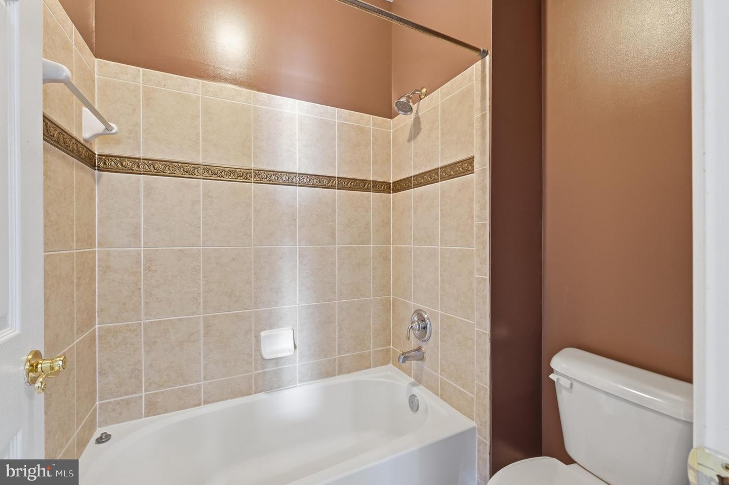 2148 Chestnut Ln Property Photo 38