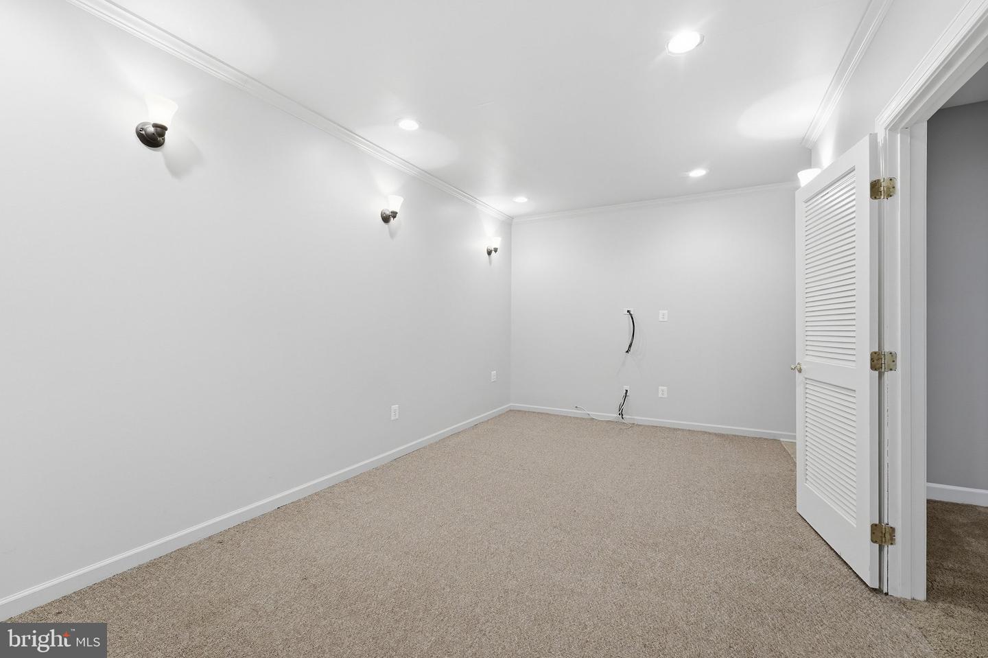 2148 Chestnut Ln Property Photo 44