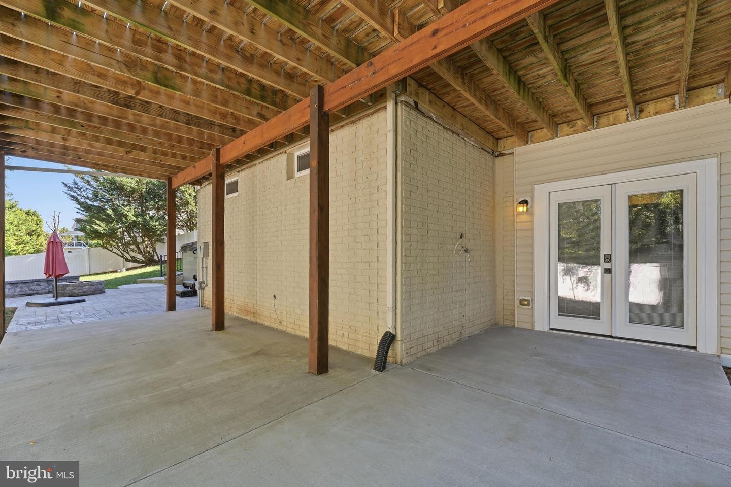2148 Chestnut Ln Property Photo 55