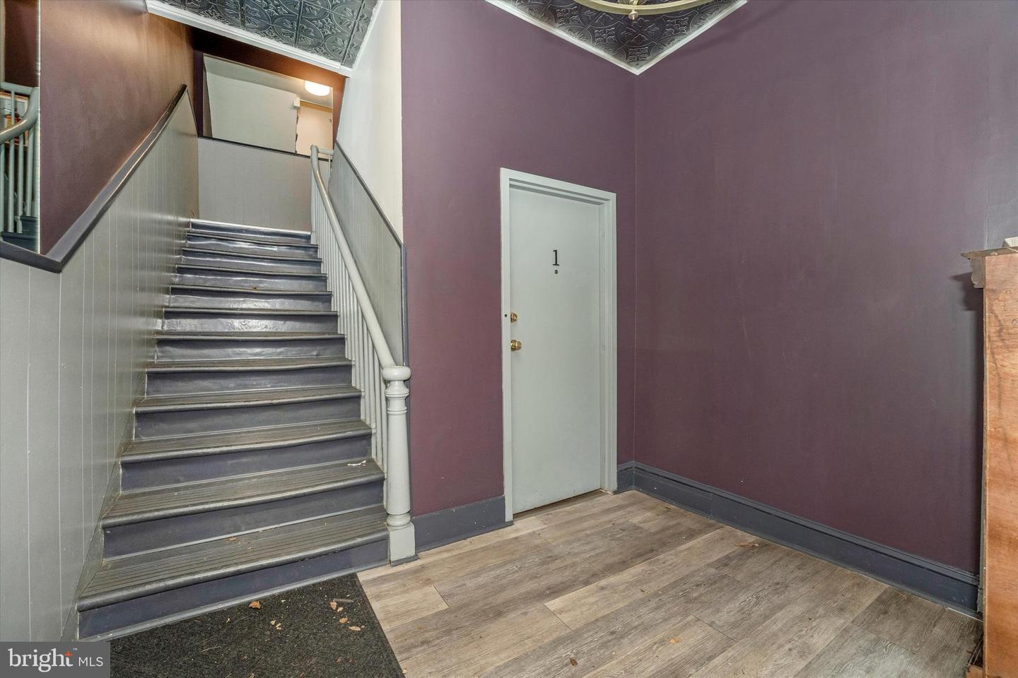 201 S Market St #1b Property Photo 11