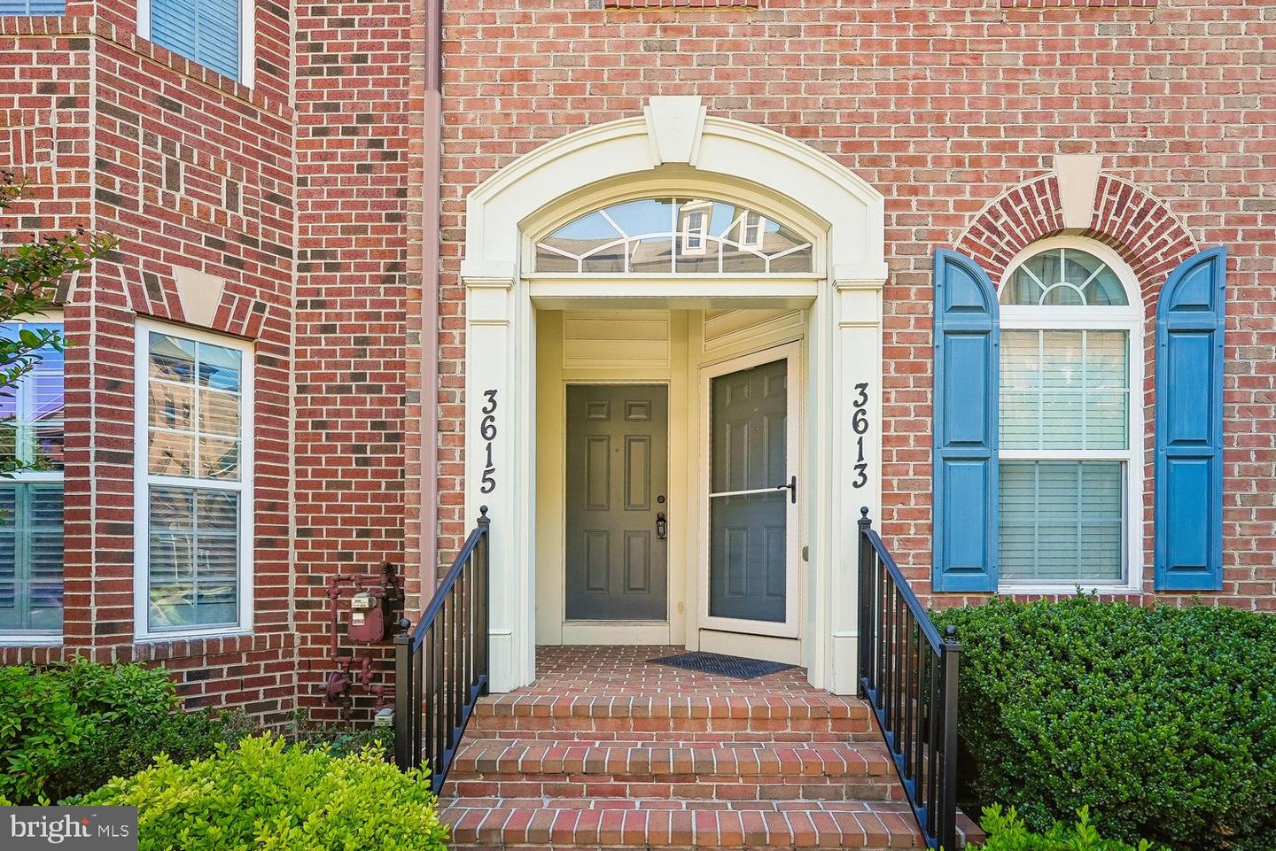 3615 Spring Hollow Ln #3615 Property Photo 1