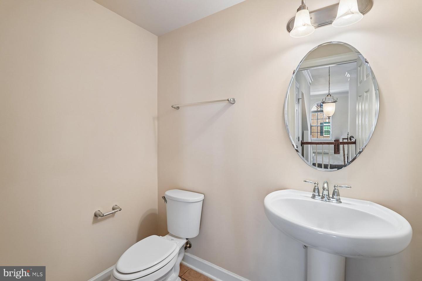 3615 Spring Hollow Ln #3615 Property Photo 6