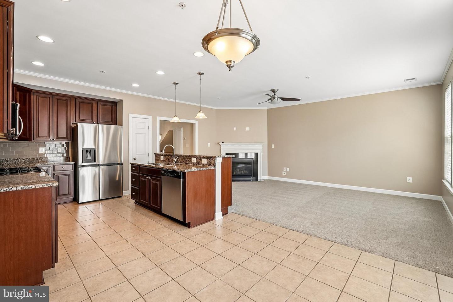 3615 Spring Hollow Ln #3615 Property Photo 12