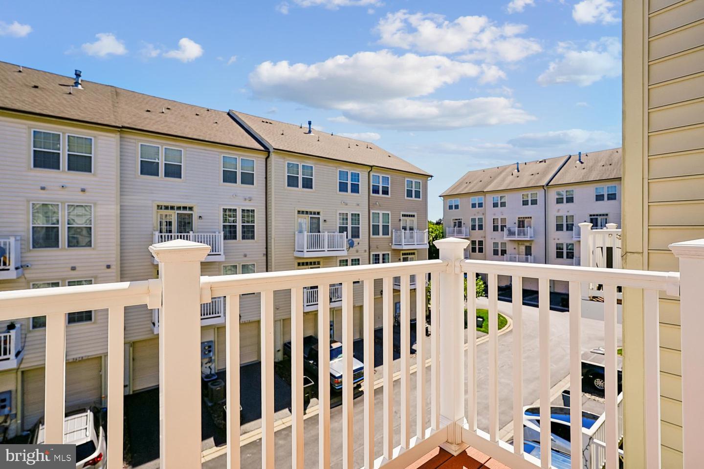 3615 Spring Hollow Ln #3615 Property Photo 14