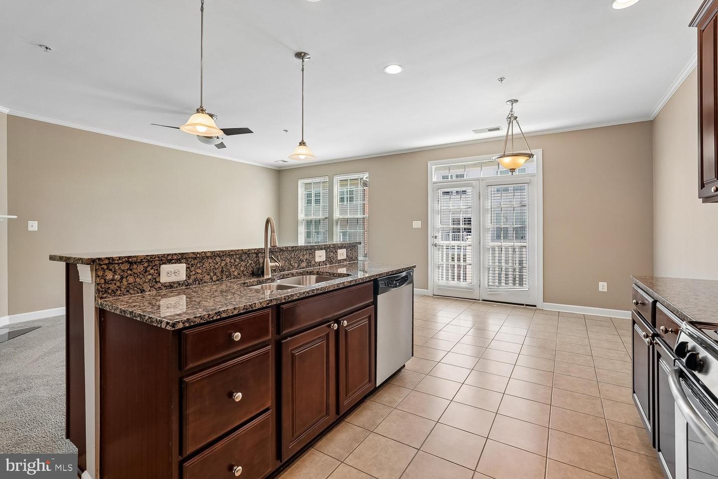 3615 Spring Hollow Ln #3615 Property Photo 18