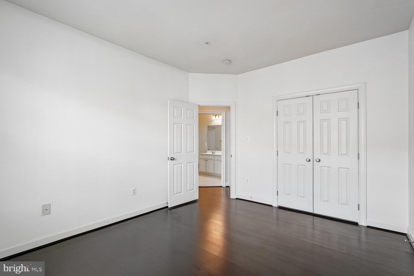 3615 Spring Hollow Ln #3615 Property Photo 37