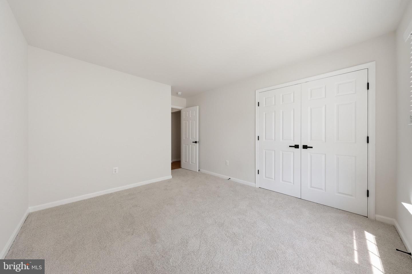 169 Midsummer Dr Property Photo 89