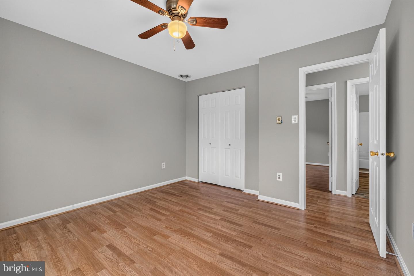 10741 Lake Edge Ct Property Photo 15
