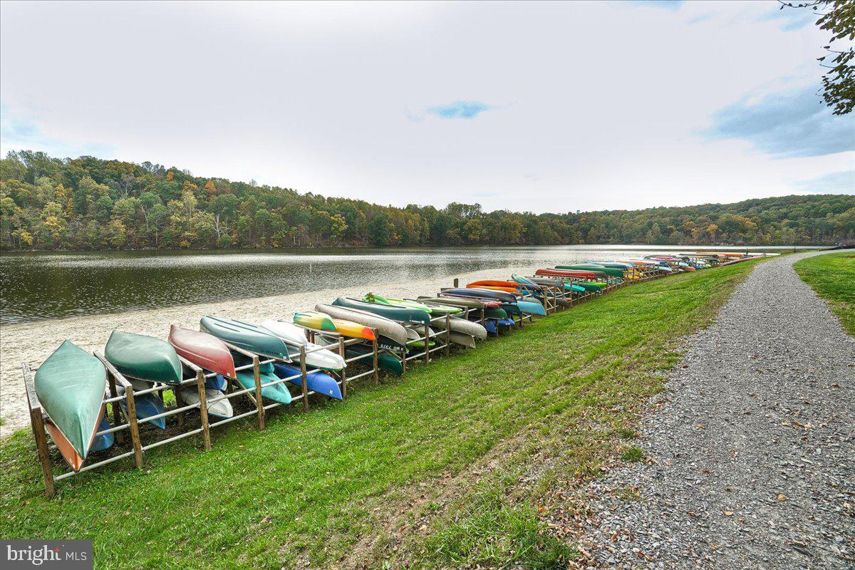 10741 Lake Edge Ct Property Photo 32