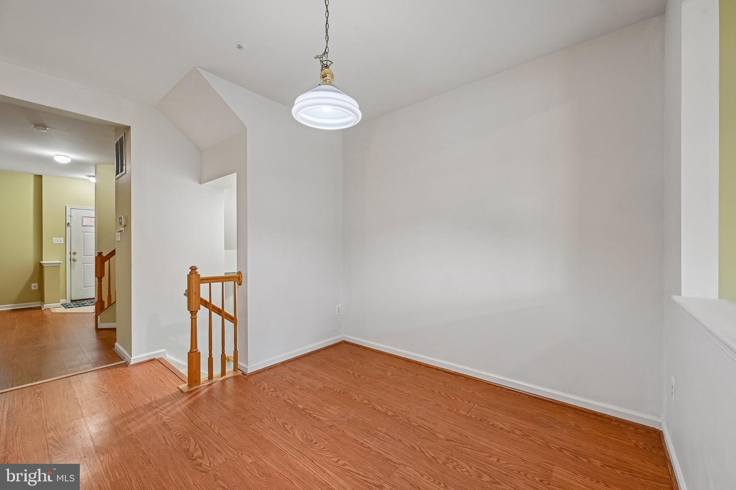 1724 Emory St Property Photo 15