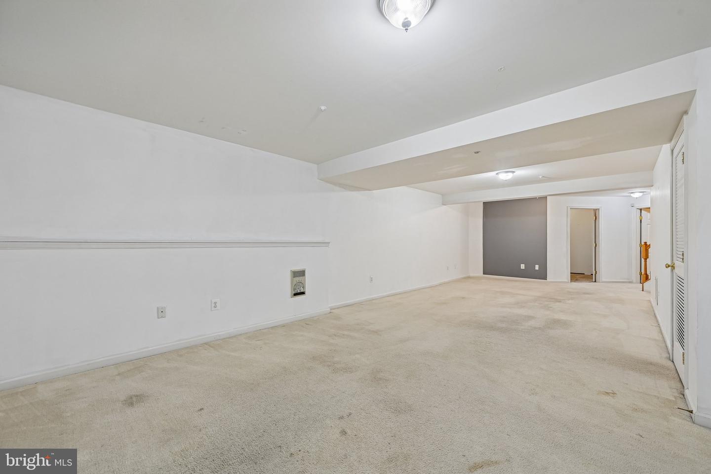 1724 Emory St Property Photo 38