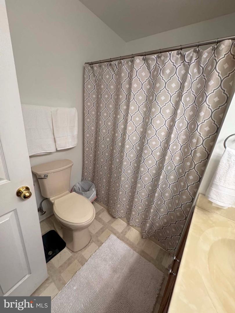 3826 Roundtree Rd Property Photo 23