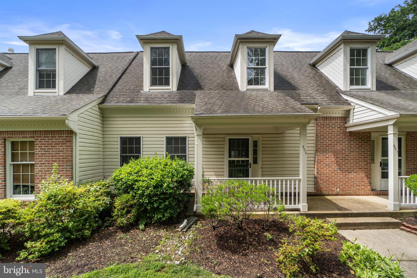 905 MCLENDON DR