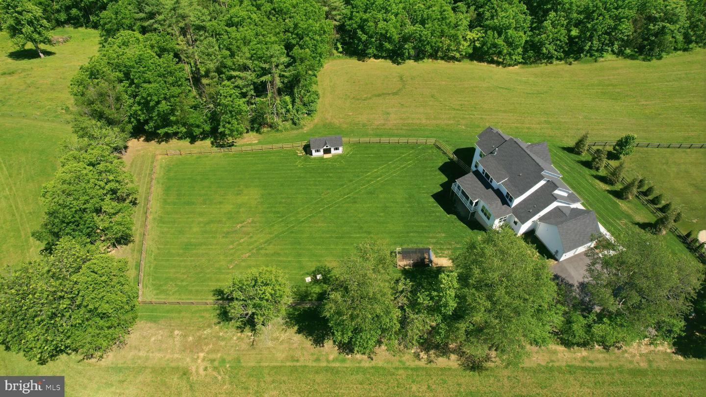 2802 Bidle Rd Property Photo 3