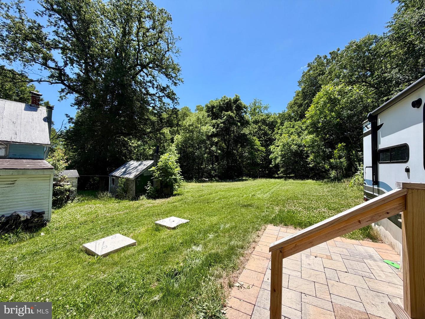 10121 Putman Rd Property Photo 8