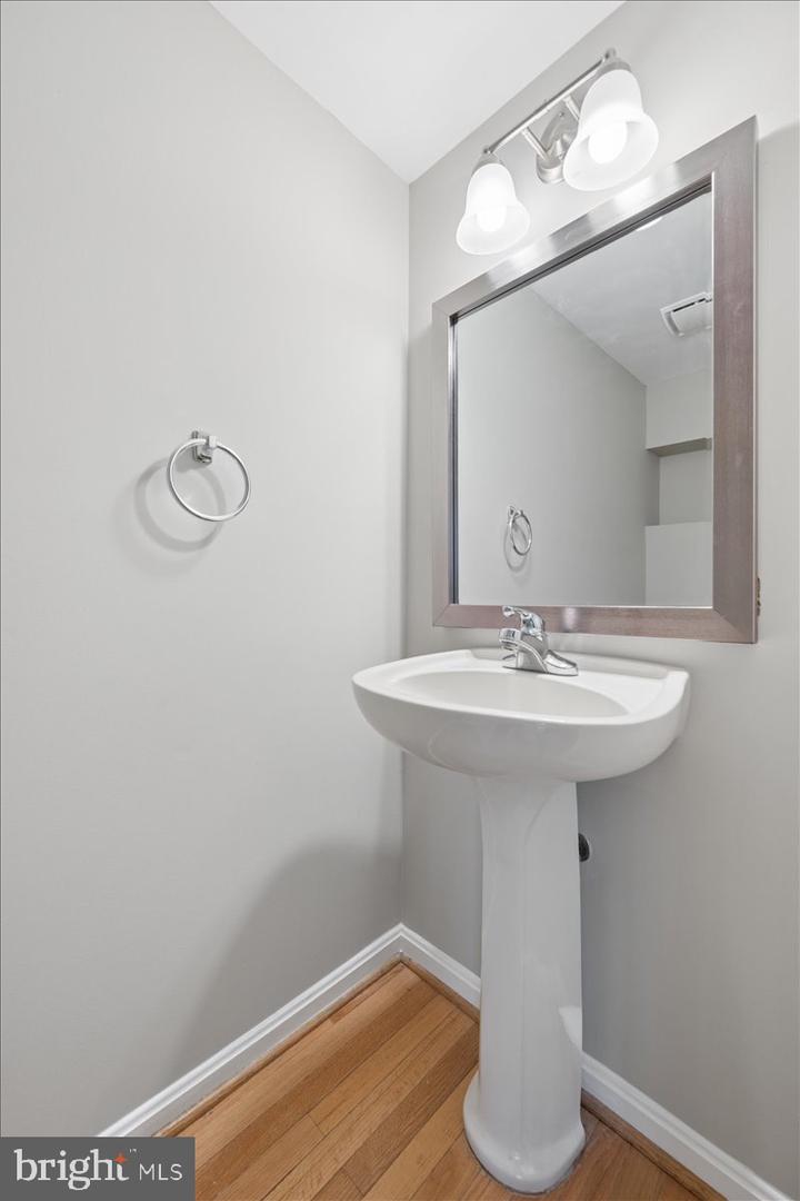 3611 Hope Commons Ct Property Photo 8