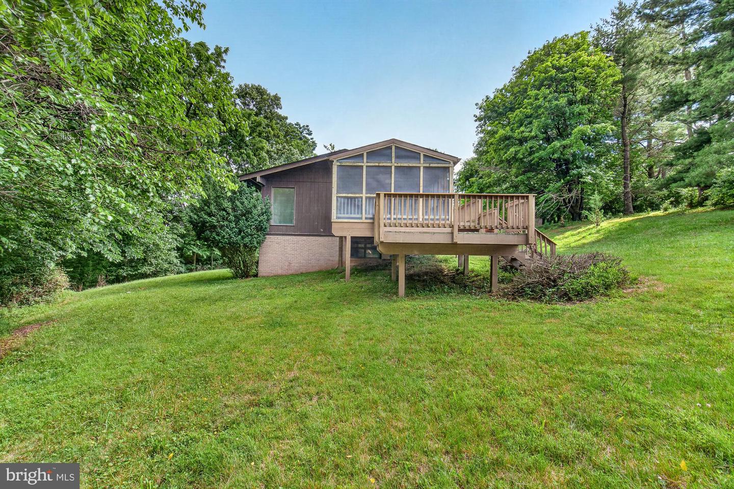 2748 Bennies Hill Rd Property Photo 6