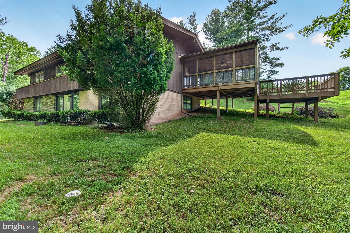 2748 Bennies Hill Rd Property Photo 7