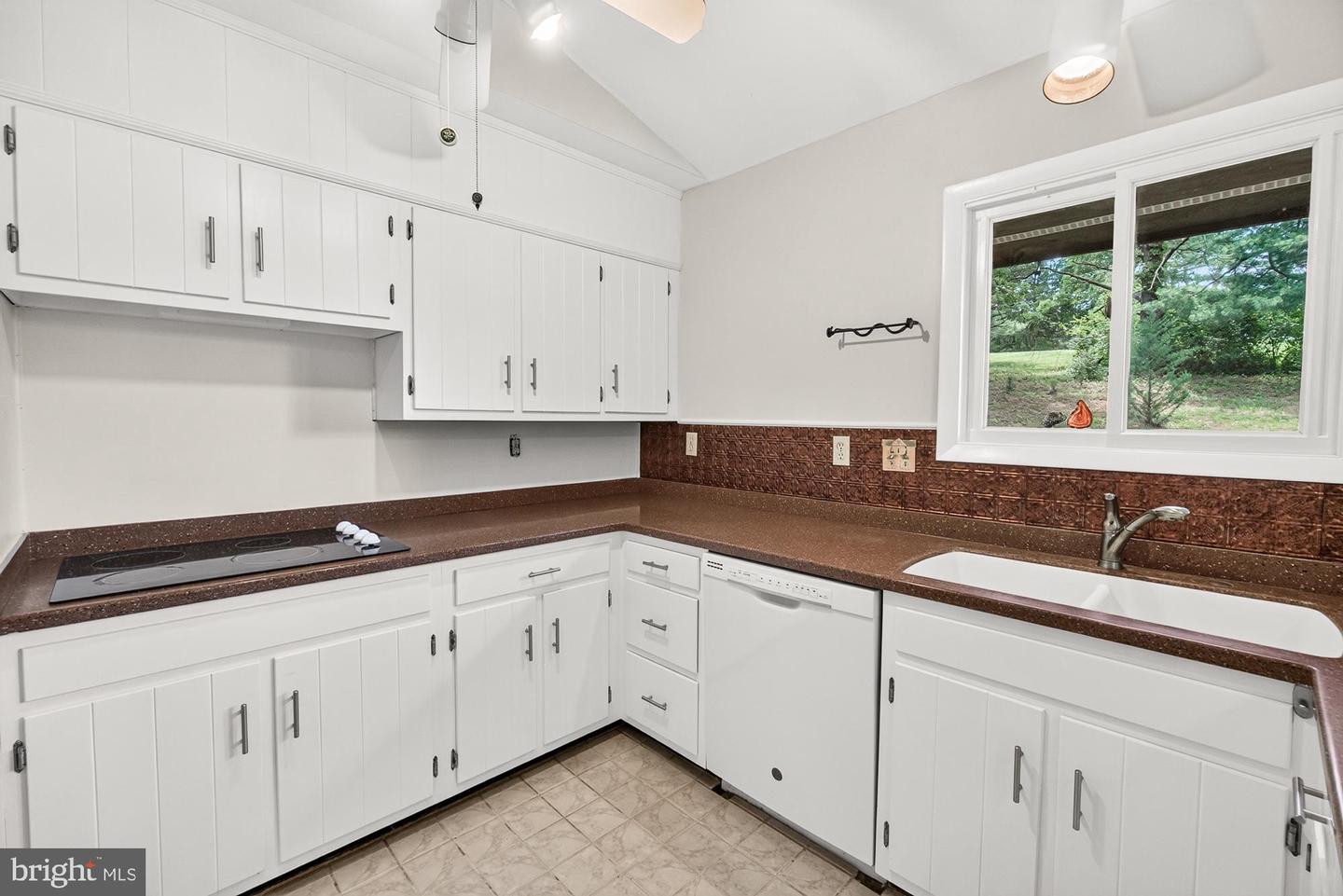 2748 Bennies Hill Rd Property Photo 29