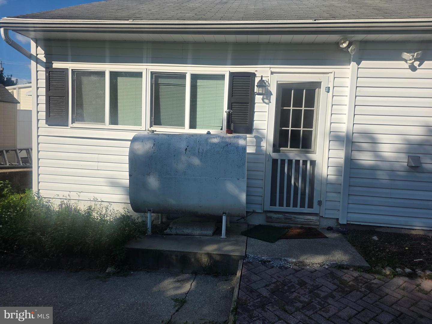 5928 Quinn Rd Property Photo 4