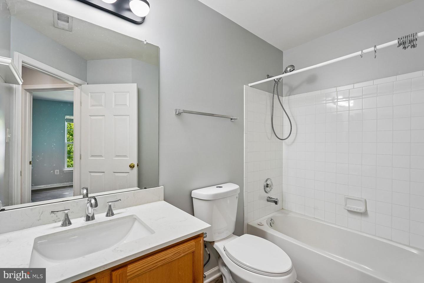 3626 Singleton Ter Property Photo 20