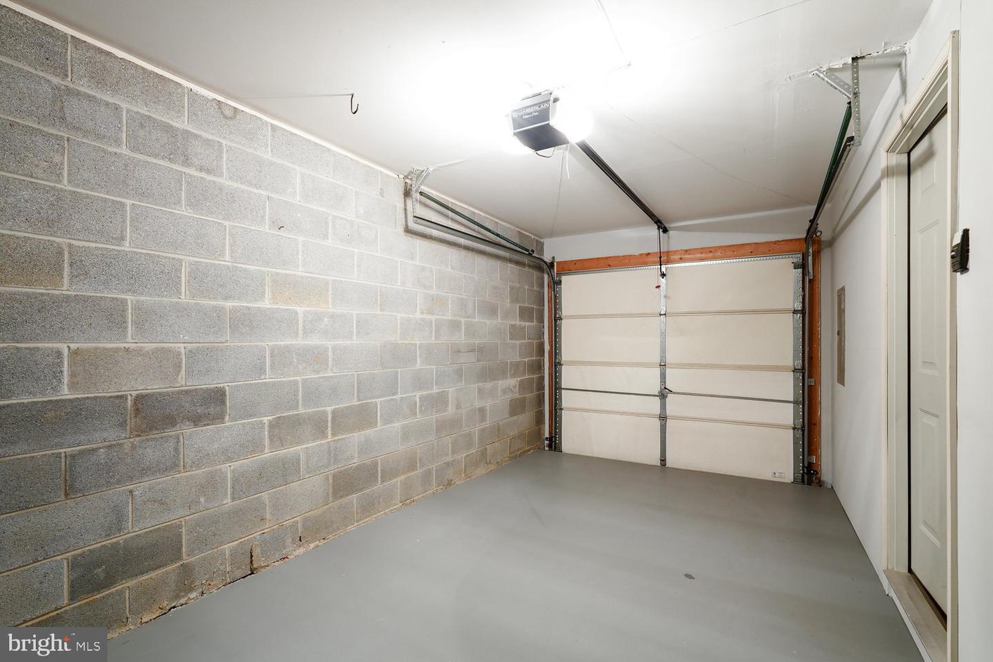 3626 Singleton Ter Property Photo 25