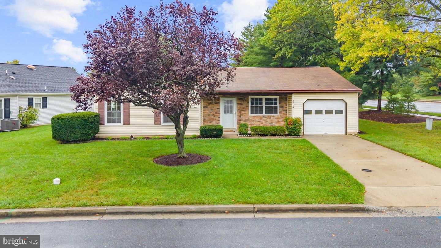 5714 Tamarack Ave Property Photo 3