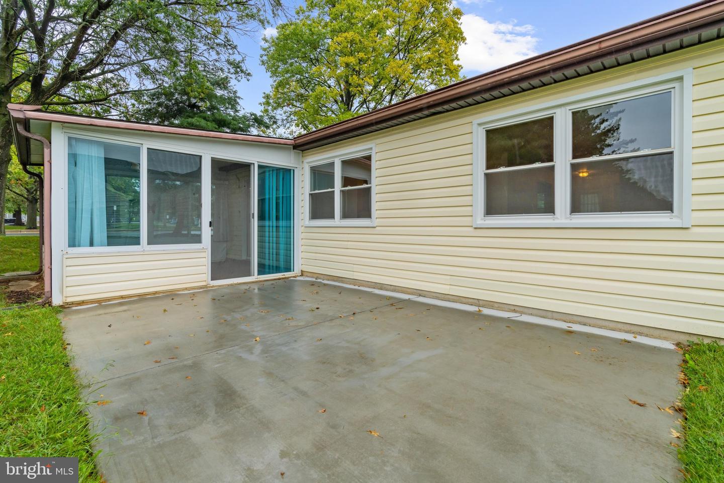 5714 Tamarack Ave Property Photo 32