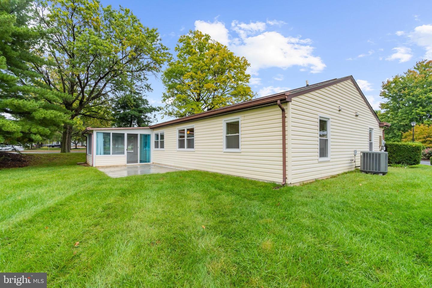 5714 Tamarack Ave Property Photo 33
