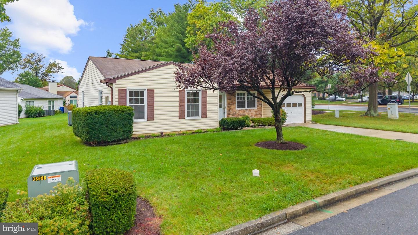 5714 Tamarack Ave Property Photo 35