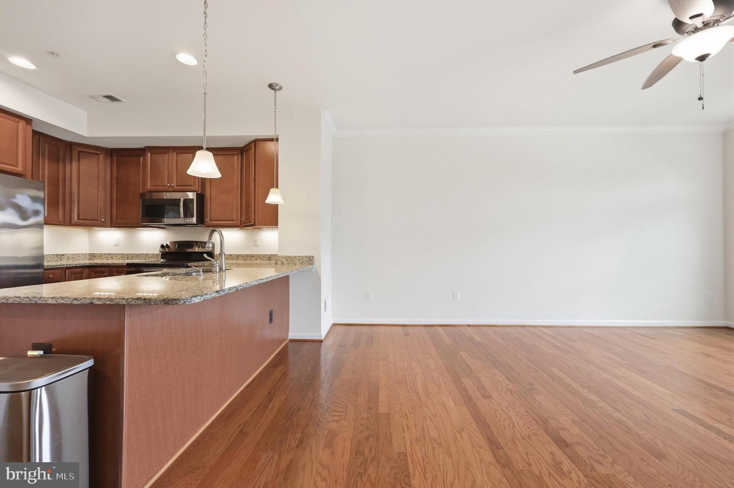9212 Landon House Way Property Photo 14