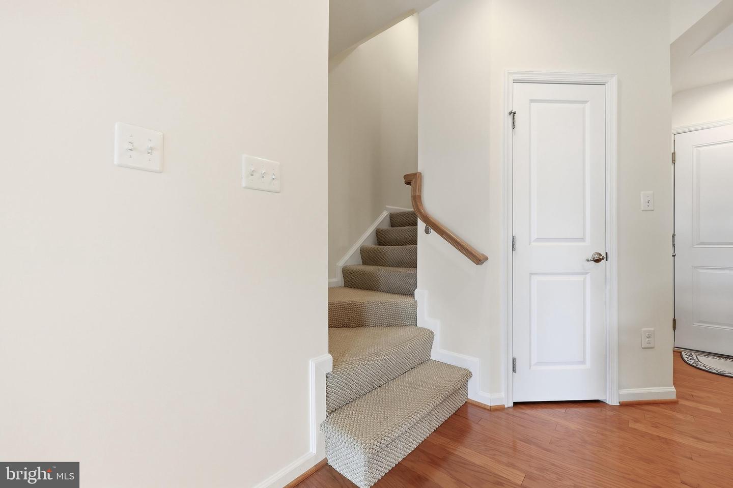 9212 Landon House Way Property Photo 24