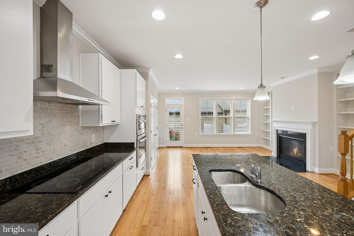 1142 Holden Rd Property Photo 15