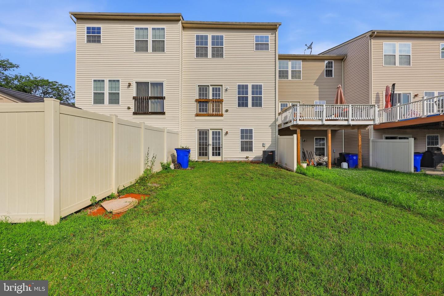 2075 Spring Run Cir Property Photo 44