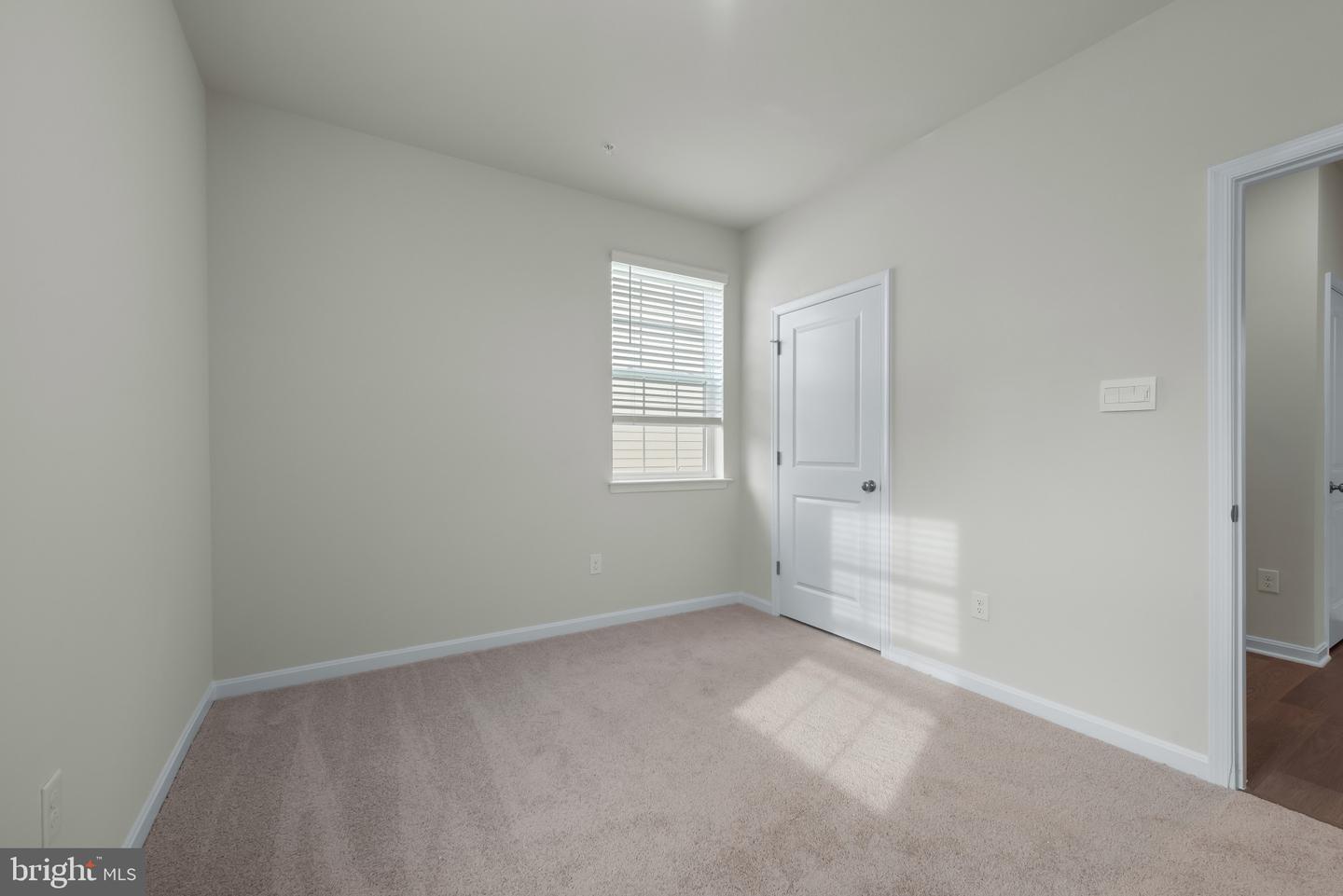 467 Ensemble Way Property Photo 14