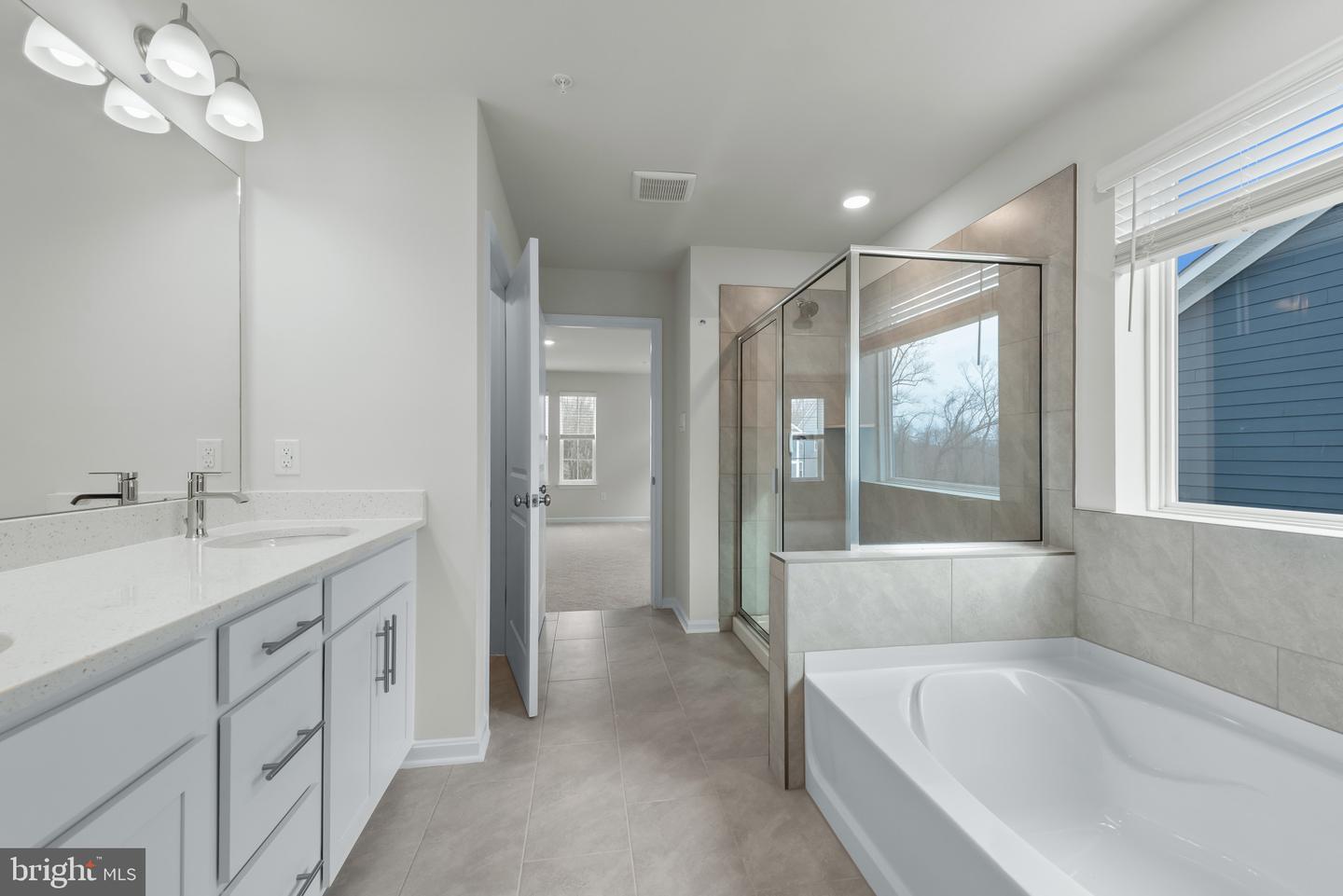 467 Ensemble Way Property Photo 30