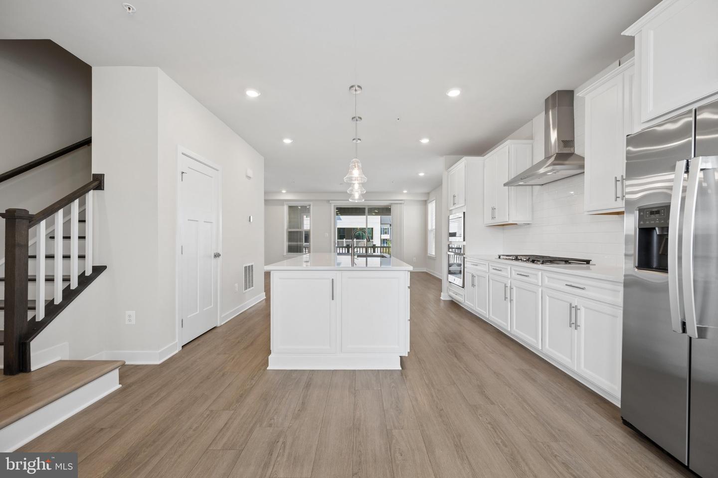MDFR2084650 Property Photo 11
