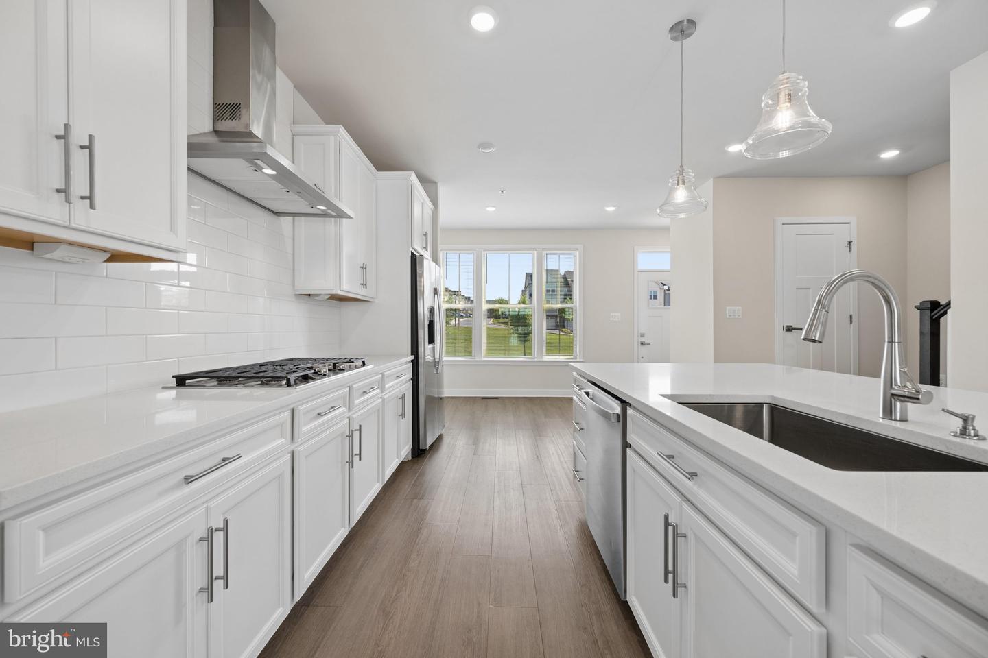 MDFR2084650 Property Photo 15