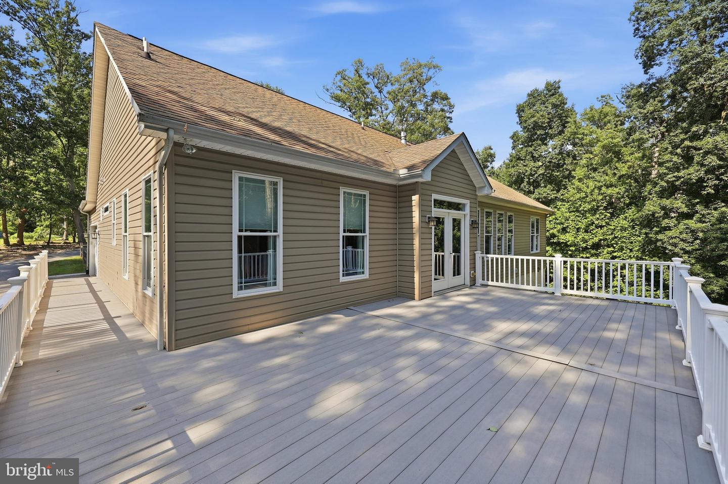 10029 Pine Tree Rd Property Photo 44