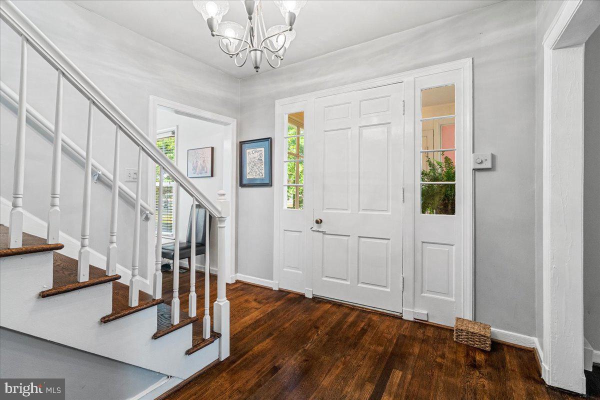 1606 N Market St Property Photo 4