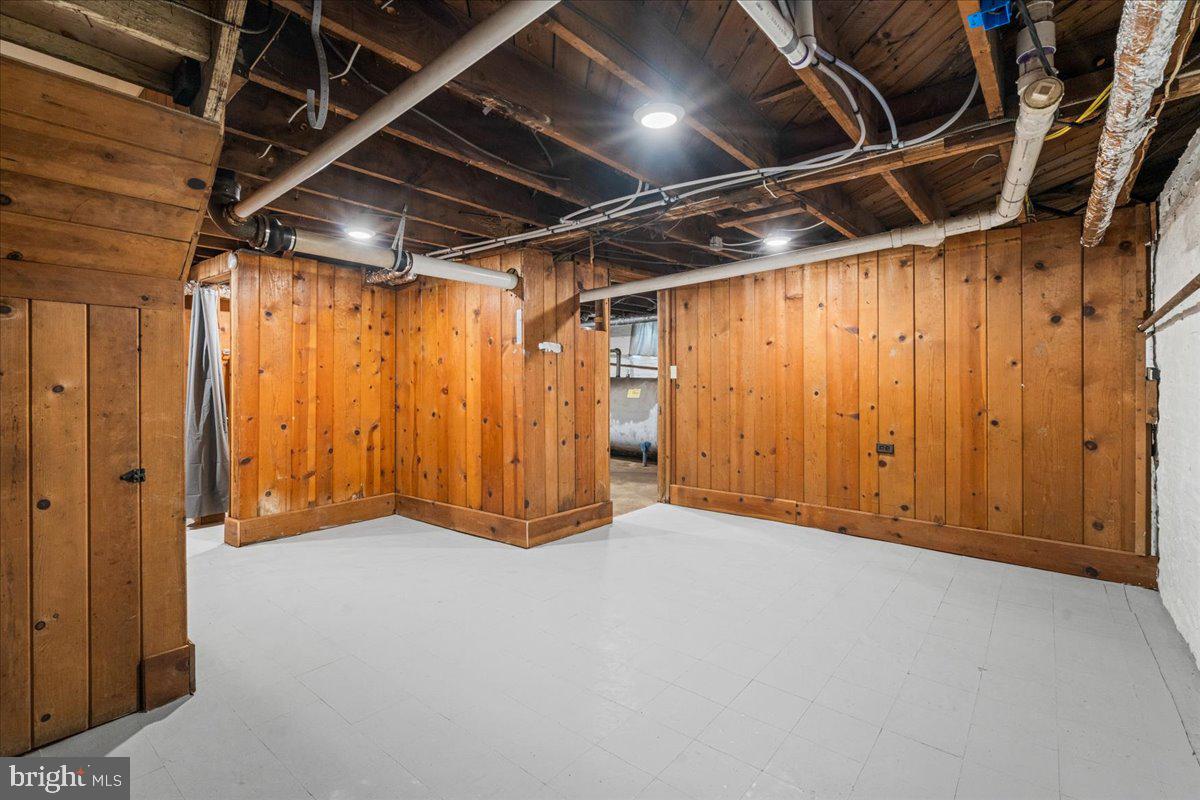 1606 N Market St Property Photo 35