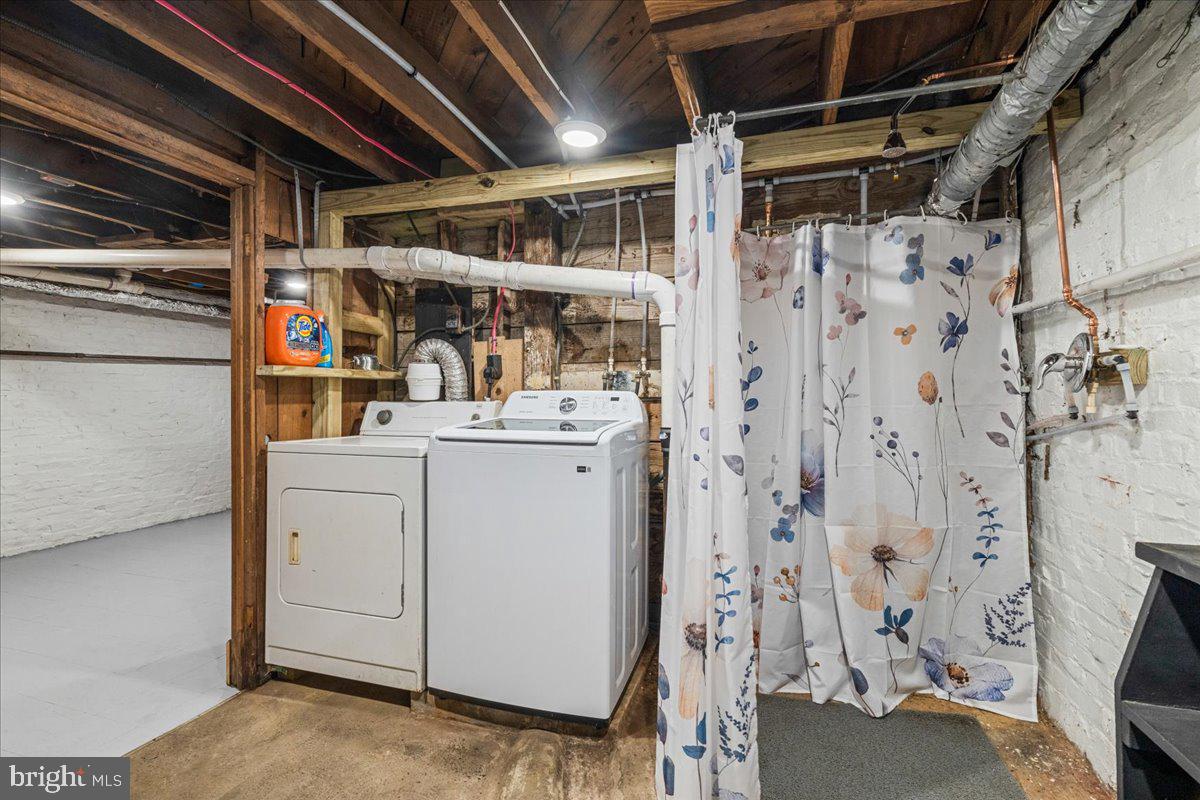1606 N Market St Property Photo 37