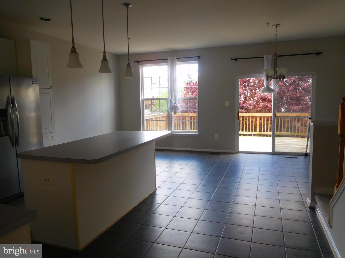 1941 Fieldstone Way Property Photo 8