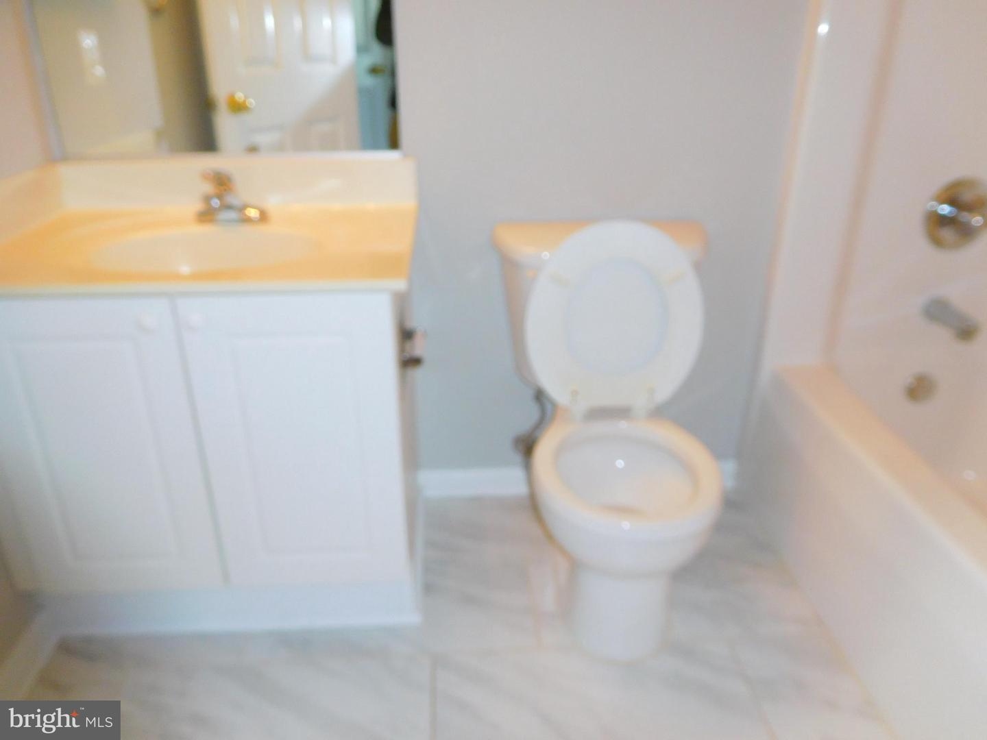 1941 Fieldstone Way Property Photo 18