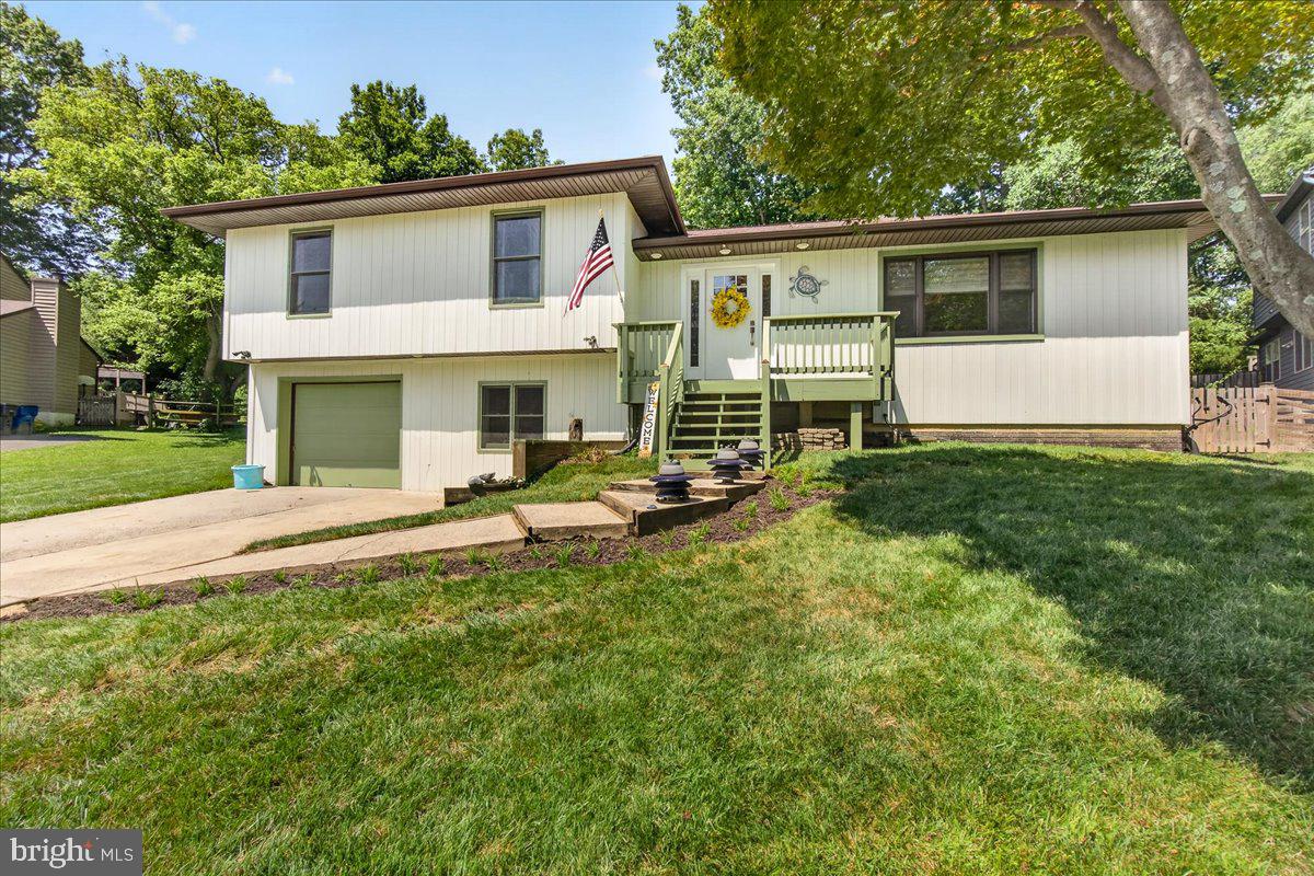 10294 ERIE WAY Property Photo 1