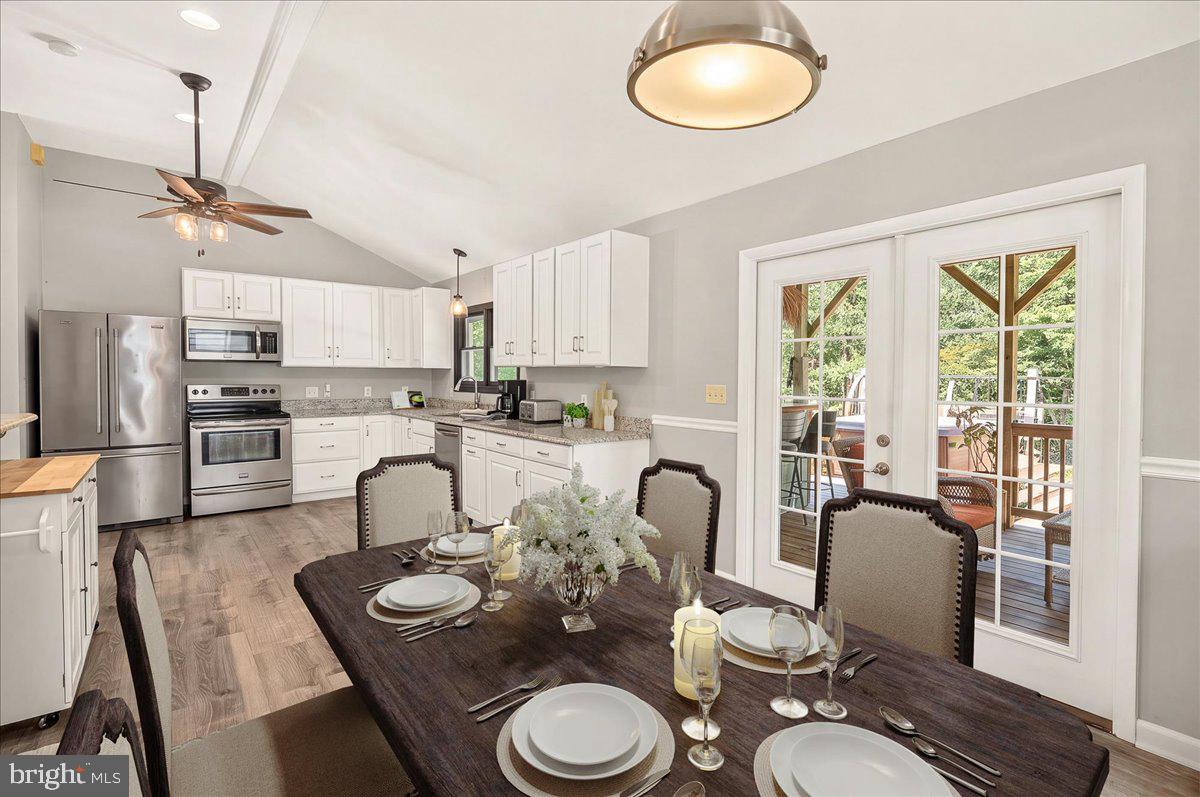 10294 Erie Way Property Photo 10