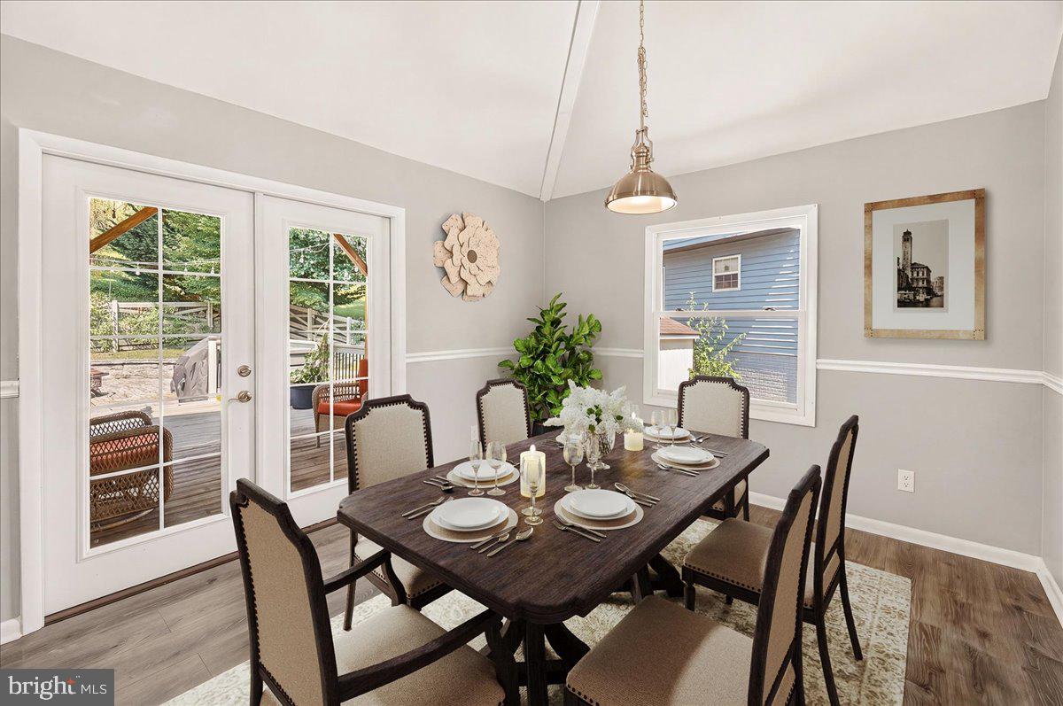 10294 Erie Way Property Photo 11