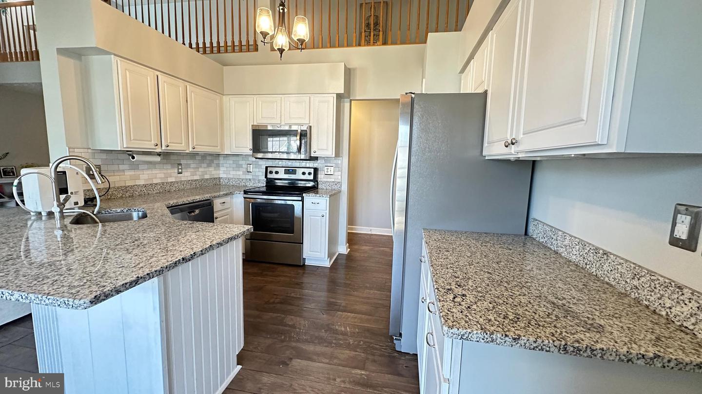 6341 Springwater Ter #9402 Property Photo 11